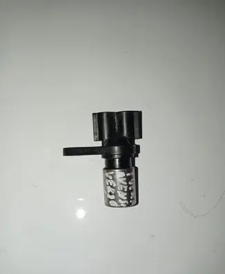 Toyota Avensis T250 Crankshaft position sensor 9091905042 0296001010