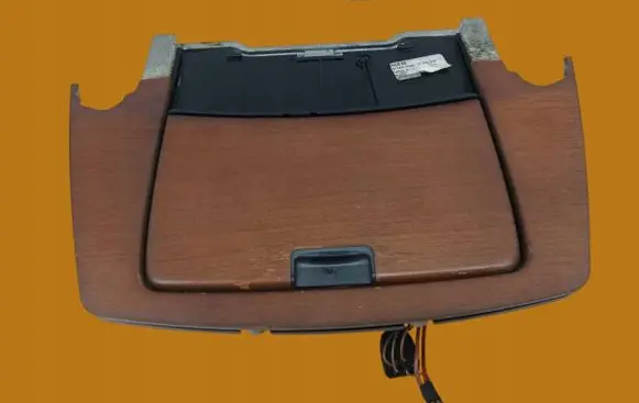 BMW 7 E65 E66 Car ashtray 8223327