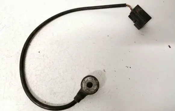 Ford Focus Detonation knock sensor 98mf12a699ab 1072081b