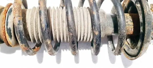 Volkswagen Golf IV Front coil spring 
