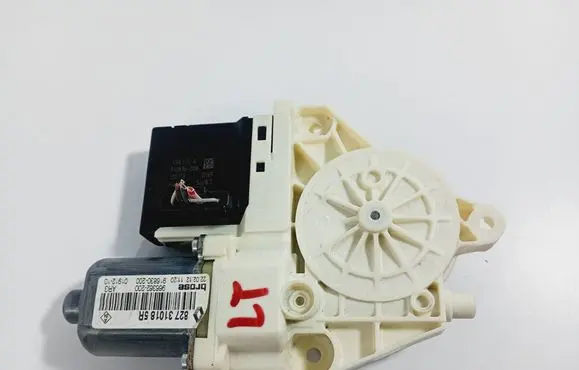Renault Megane III Rear door window regulator motor 827310185R 916830200 966362200