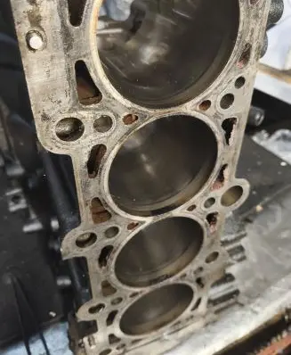 Volkswagen Golf VI Engine block 06f103021h