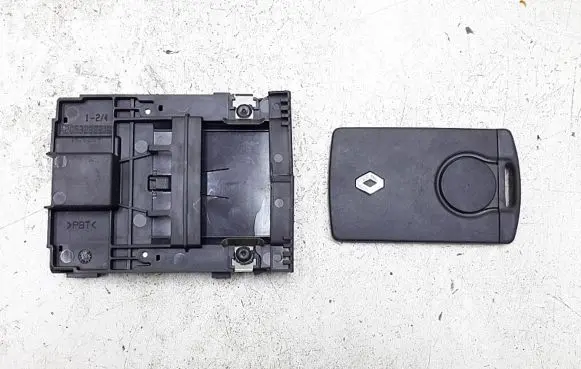 Renault Megane III Ignition lock a2c5318518608