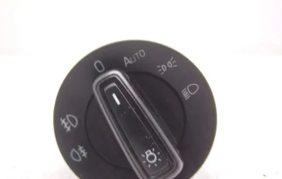 Light switch