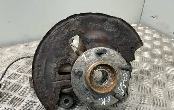 Mazda CX-5 Front wheel hub spindle knuckle