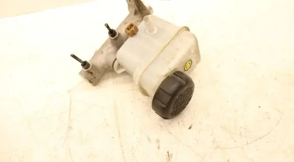 Hyundai Sonata Power steering fluid tank/reservoir LCBS
