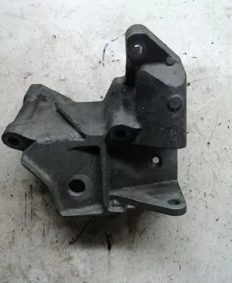Volvo S80 Engine mounting bracket 6G926F096FC