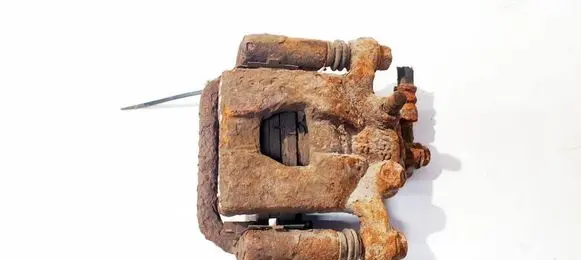 Nissan Qashqai Rear brake caliper