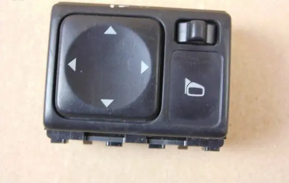 Nissan Juke I F15 Wing mirror switch 25570CT01B