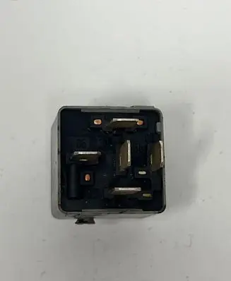 BMW 5 E34 Other relay 61361391397 899547