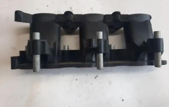 Audi Q5 SQ5 Intake manifold 06E1331105