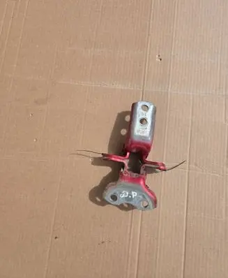 Toyota Prius (XW50) Front door hinge set