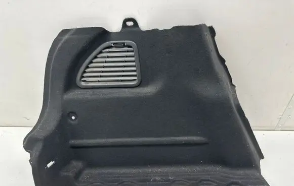 Trunk/boot side trim panel