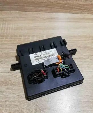 Audi A6 S6 C6 4F Comfort/convenience module 4F0907279B