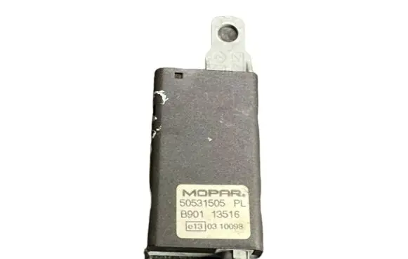 Jeep Renegade Aerial antenna amplifier 50531505 13516