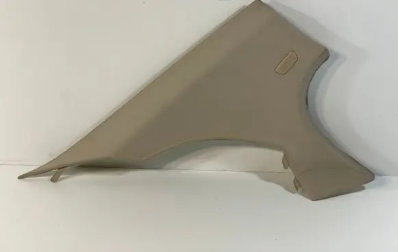 (D)pillar trim (top)