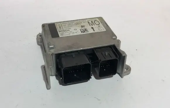 Ford Mondeo MK IV Airbag control unit/module 0285010157