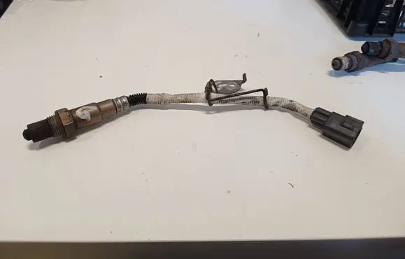 Peugeot 107 Lambda probe sensor 0258006720 894650H010 103151
