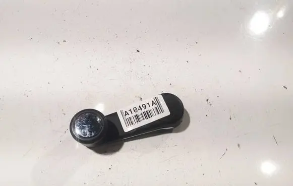 Audi A4 S4 B5 8D Front door window winding handle 