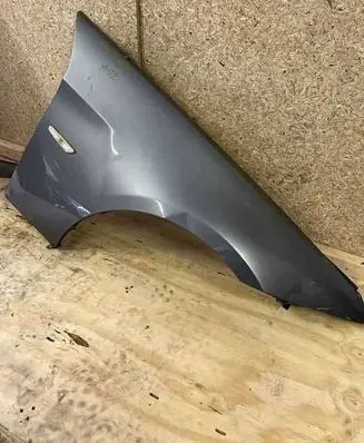 BMW 3 E90 E91 Fender 121212