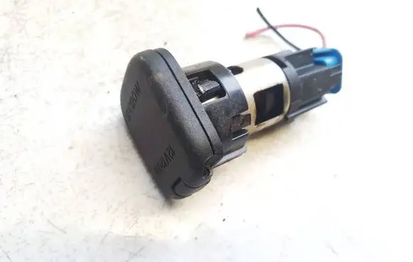 Mazda 5 Cigarette lighter 