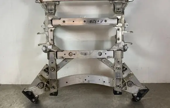 Jeep Grand Cherokee WL Front subframe 68441657AA