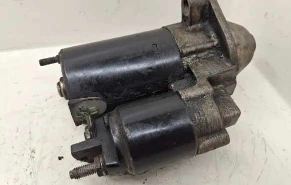 Audi A4 S4 B6 8E 8H Starter motor 1005831376