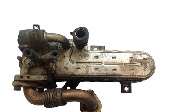Skoda Octavia Mk2 (1Z) EGR valve cooler 038131513AD