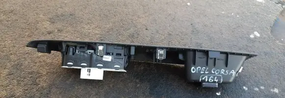 Opel Corsa F Fog light switch 9830172780