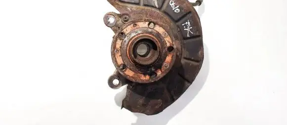 Volkswagen Touran I Front wheel hub