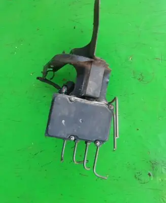 Nissan Almera N16 ABS Pump 0265800379