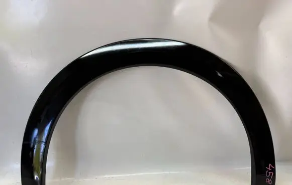 Peugeot 208 II Rear arch trim 9824722480