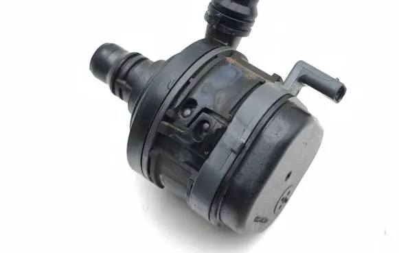 Peugeot 3008 III Electric auxiliary coolant/water pump 9839257180 21141011620