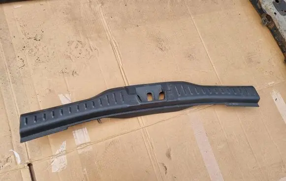 Ford Focus Trunk/boot sill cover protection BM51-N40352-ADW
