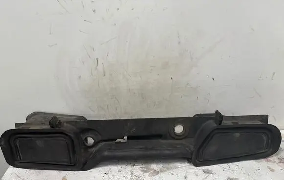 BMW 7 E38 Air micro filter air duct channel part 8390380