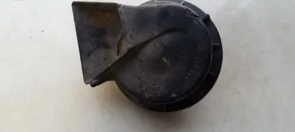 Mercedes-Benz E W210 Horn signal e10020043