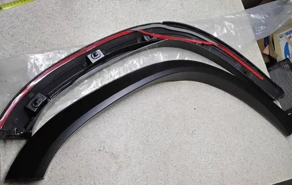 Mercedes-Benz GLS X167 Front arch trim 