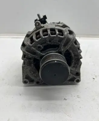 Mercedes-Benz A W176 Generator/alternator 