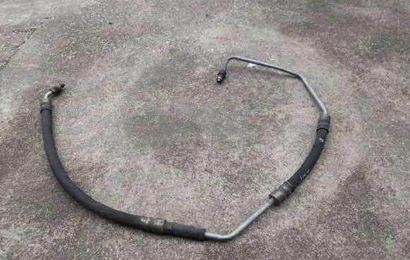 Jeep Grand Cherokee (WJ) Power steering hose/pipe/line