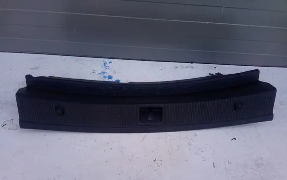 Mercedes-Benz E A207 Tailgate trim A2076900311