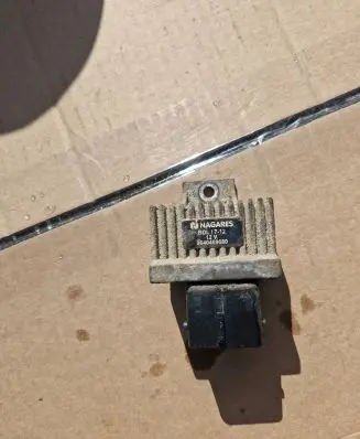Renault Scenic II - Grand scenic II Glow plug pre-heat relay 9640469680 BDL712
