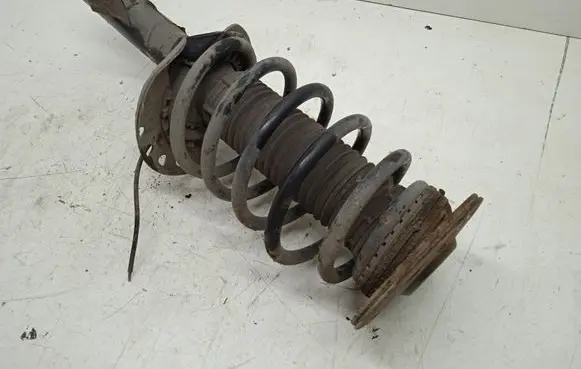 Volvo V70 Front shock absorber with coil spring 6G9118K00