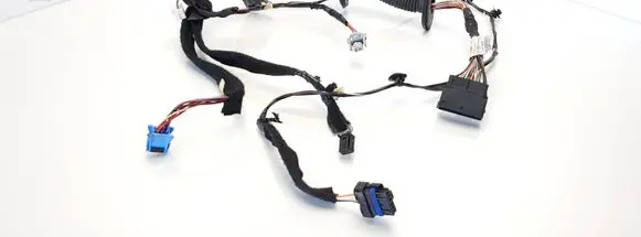 Renault Master III Front door wiring loom 241254358R CE8923358R