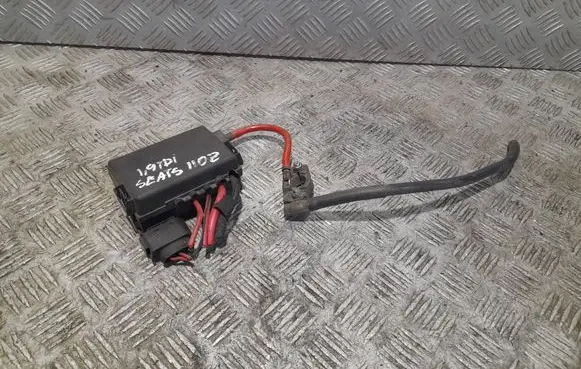 Seat Alhambra (Mk1) Positive wiring loom 1J093755AA