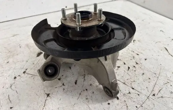 Subaru Outback (BT) Rear wheel hub 28411AN02A