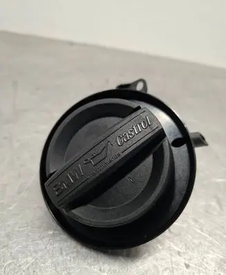 BMW 1 F20 F21 Oil filler cap 7810585 781058503 15265812