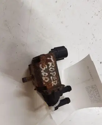 Isuzu Trooper Turbo solenoid valve K5T48190