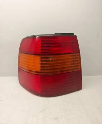 Volkswagen PASSAT B4 Rear/tail lights 3A5945111