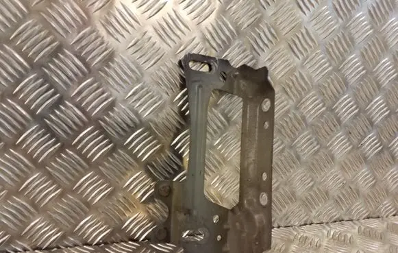 Mazda CX-7 Radiator support slam panel bracket 