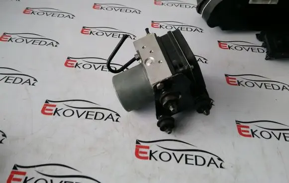 Audi A4 S4 B8 8K ABS Pump 8K0907379BJ